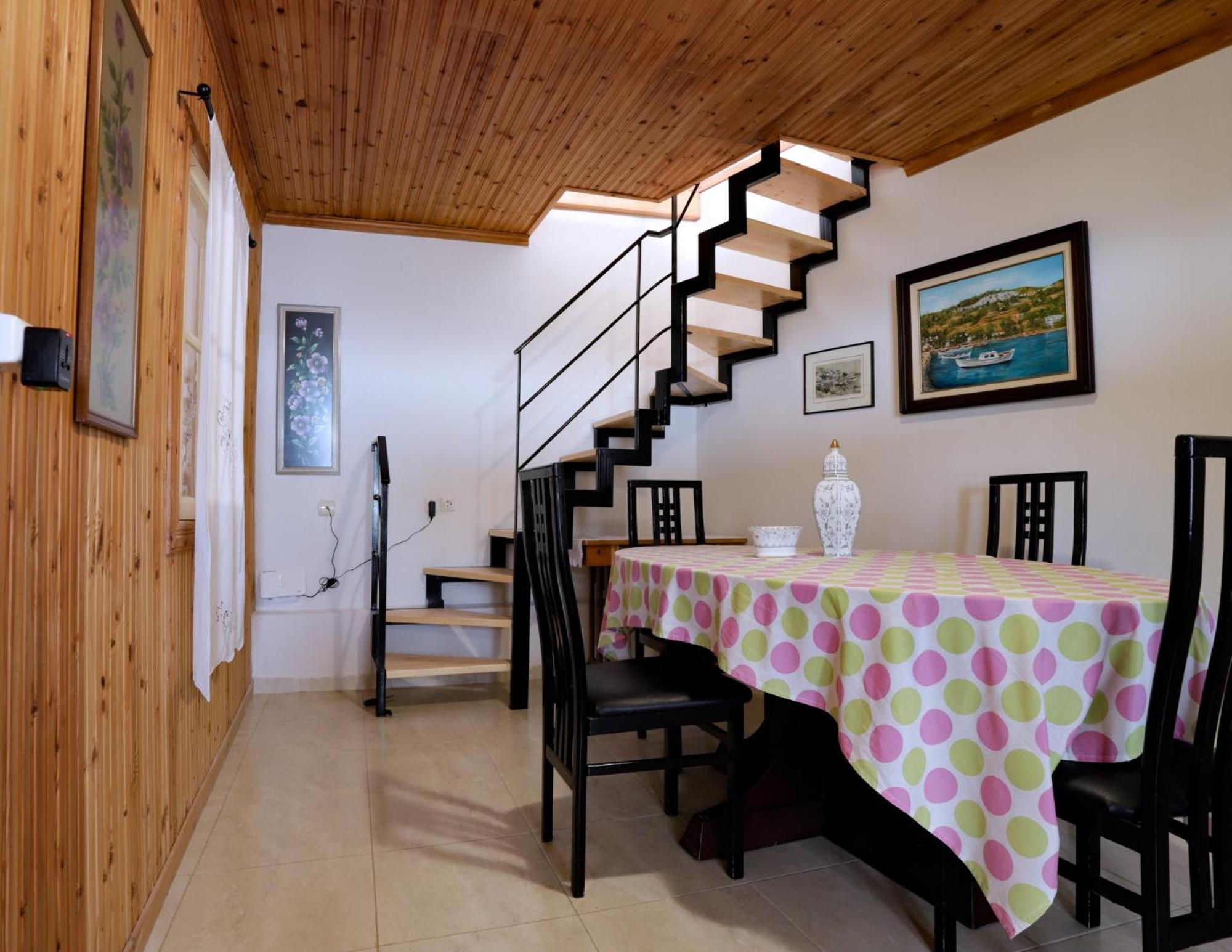 Angelinas House Hotel Glossa Exterior photo